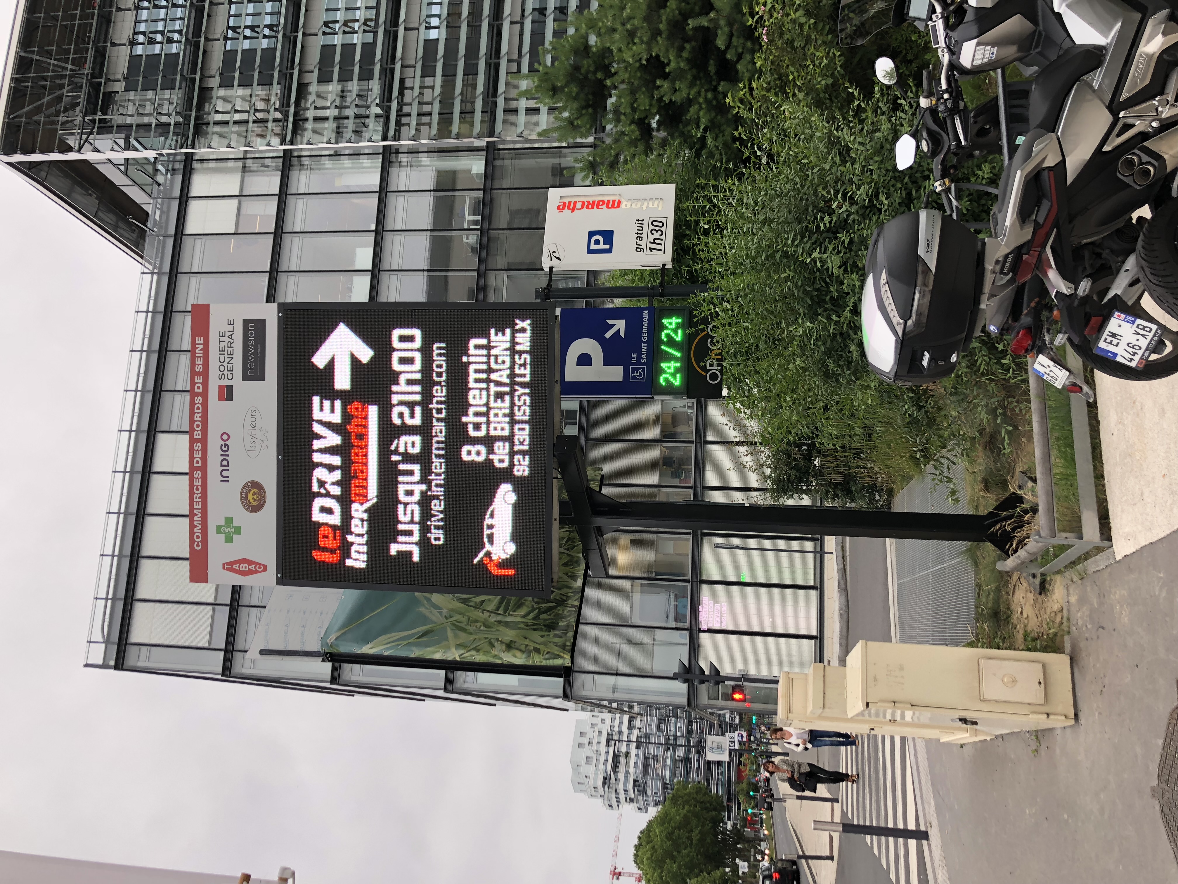 Écran LED extérieur Intermarché